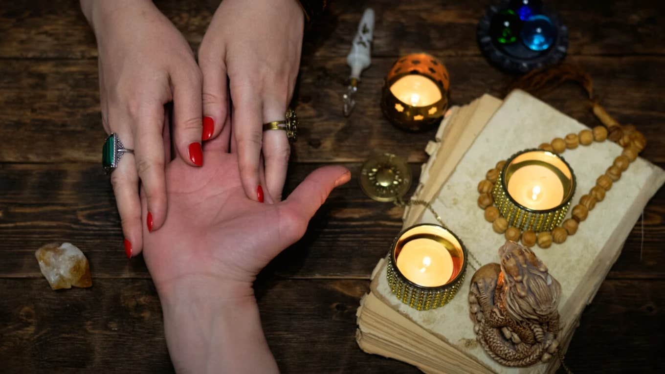 What The Bracelet Lines On Your Wrist Really Mean