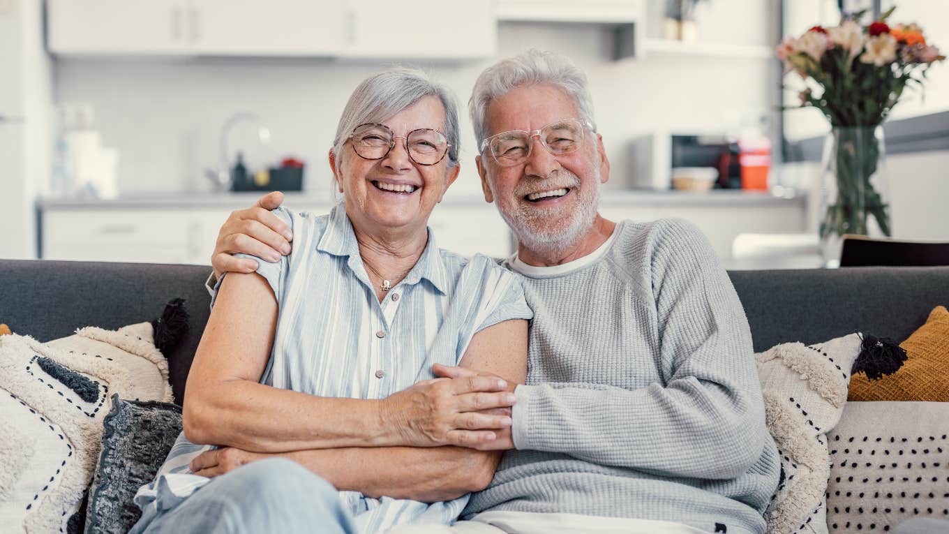 Woman Finds Grandpa's Record Of Every Date He Went On With Her Grandma elderly couple