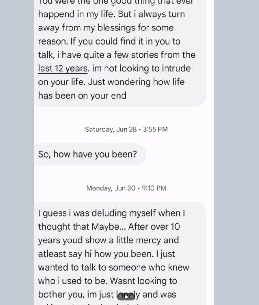 Woman Received Texts From An Ex Asking Her To Show A Little Mercy Reddit