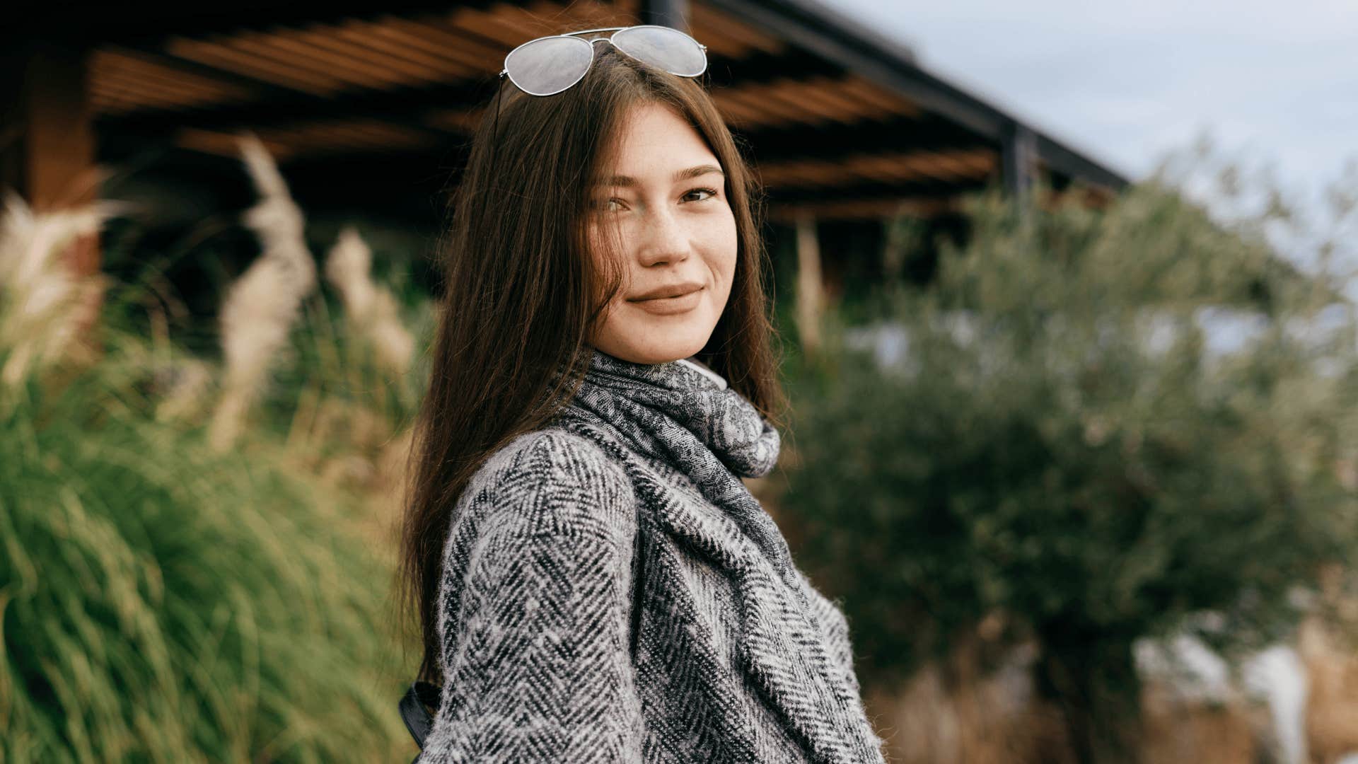 woman feels like she can't find a good man because stuck on your 'type'