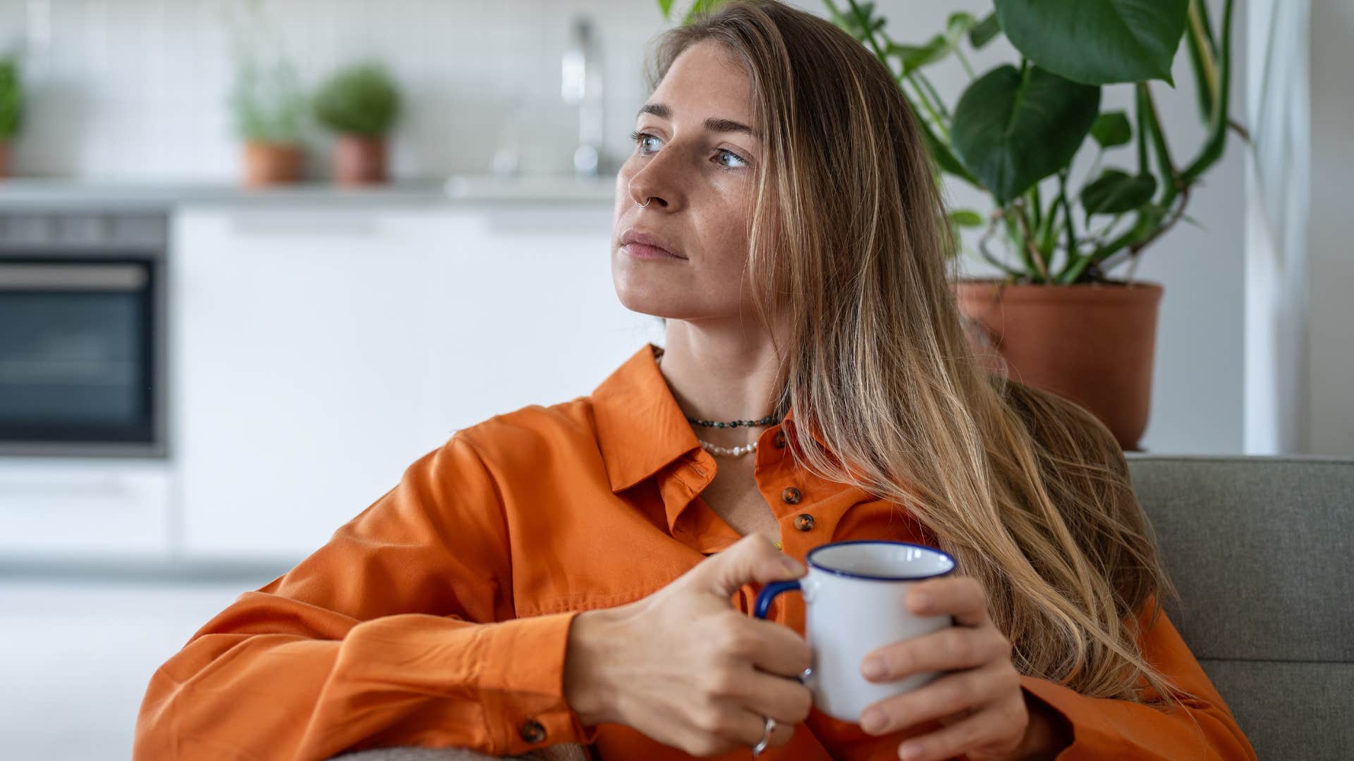 woman reminiscing on her toxic relationships