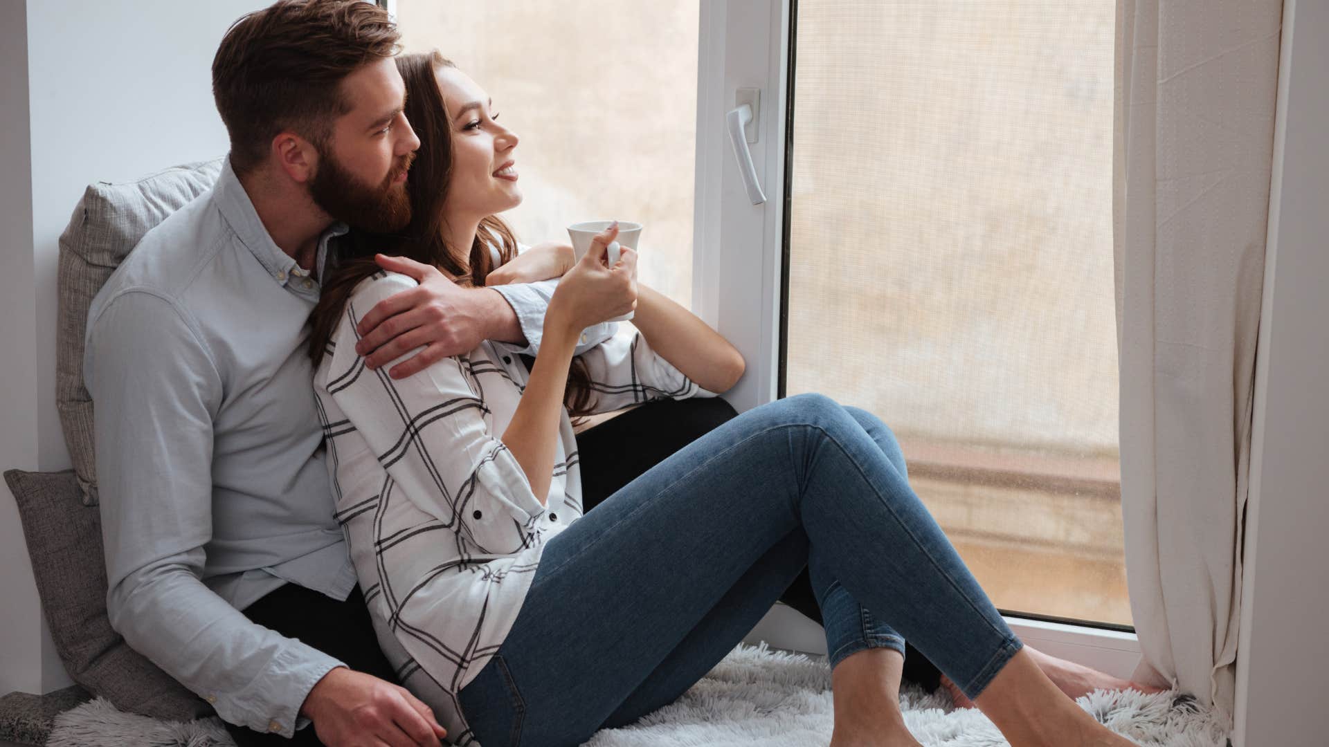 couple following the rule to look up for an enduring relationship