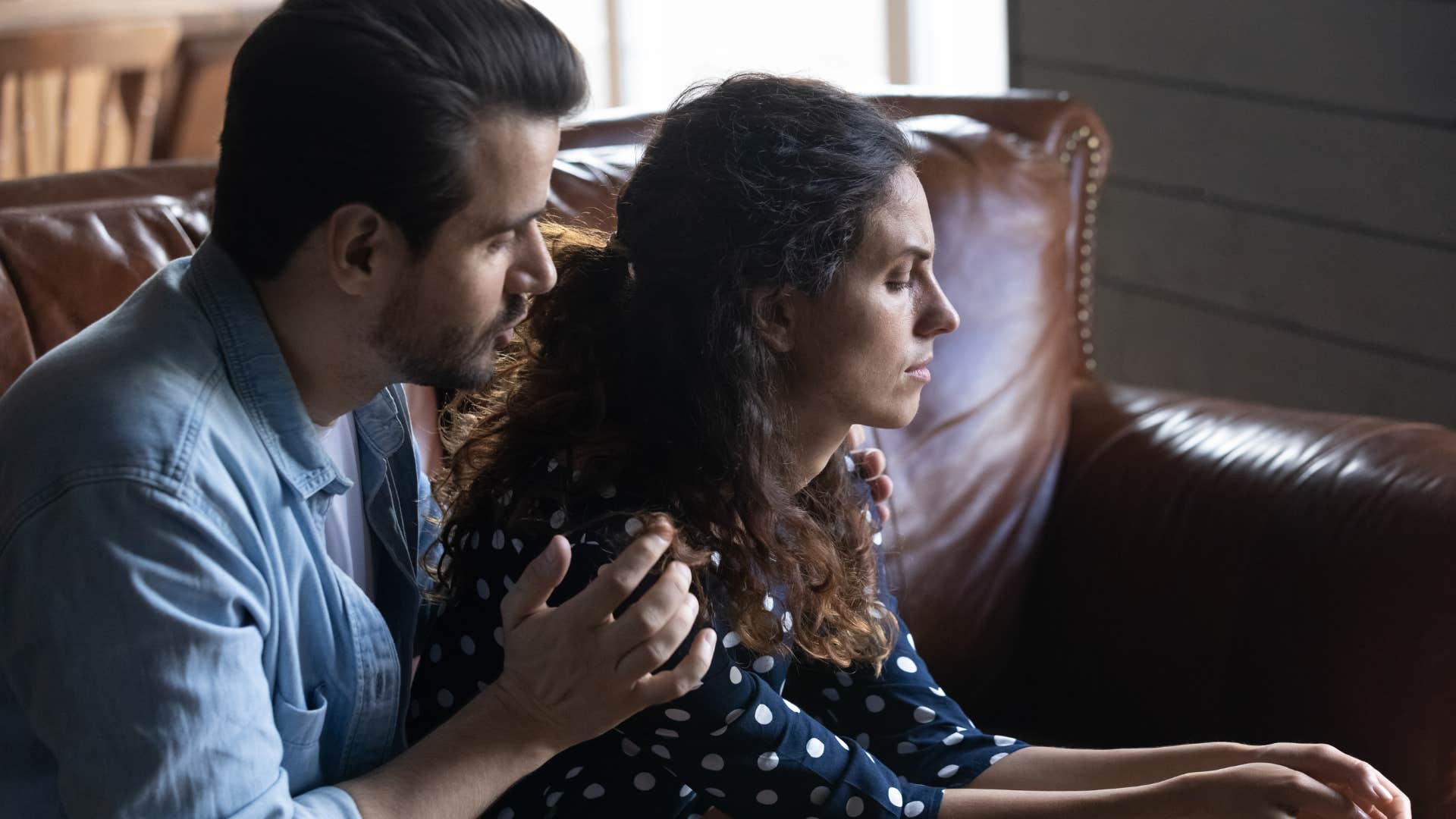 couple who has stopped feeling joy as conflicts never get resolved