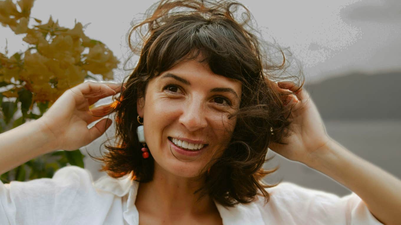 Daily Habits Of People Who Are Deeply Intuitive And Can Sense What Others Miss Woman is deeply intuitive.