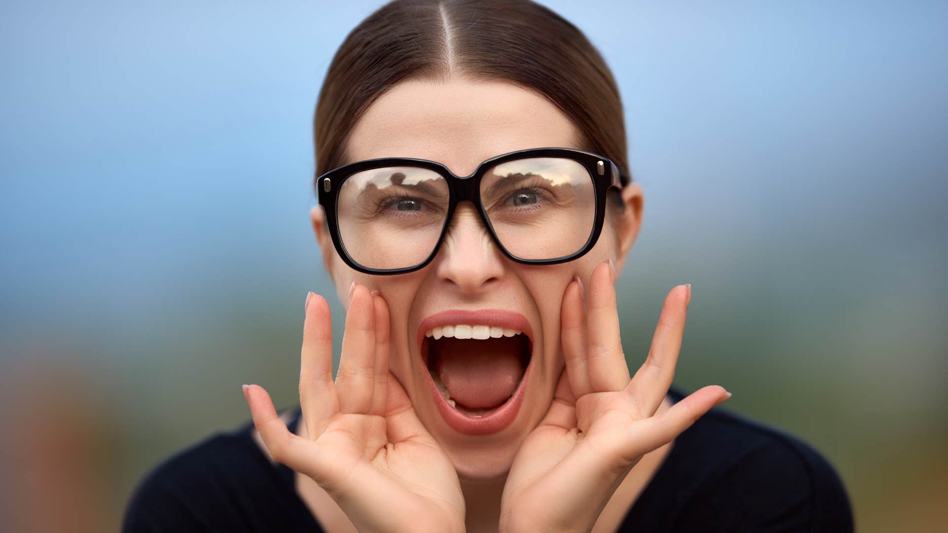 everyday behaviors that make people secretly think you’re self-centered, being loud