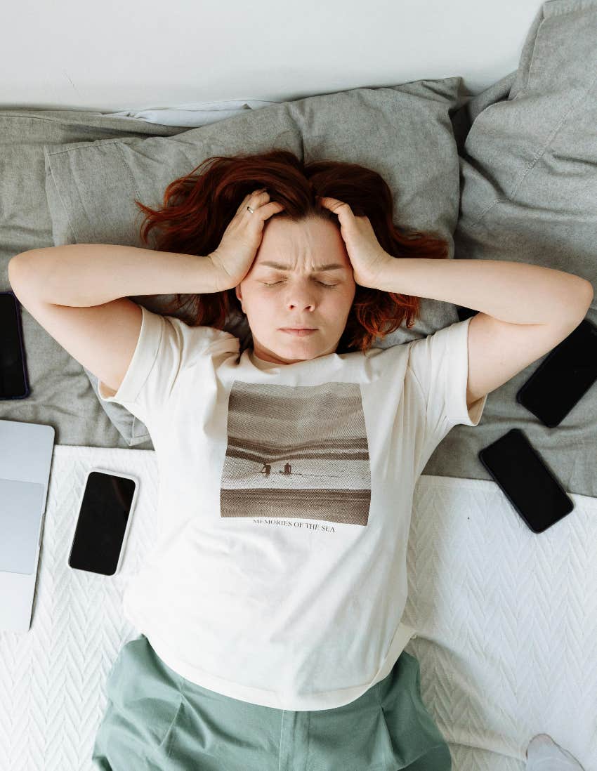 stressed gen z intern who sent email to boss