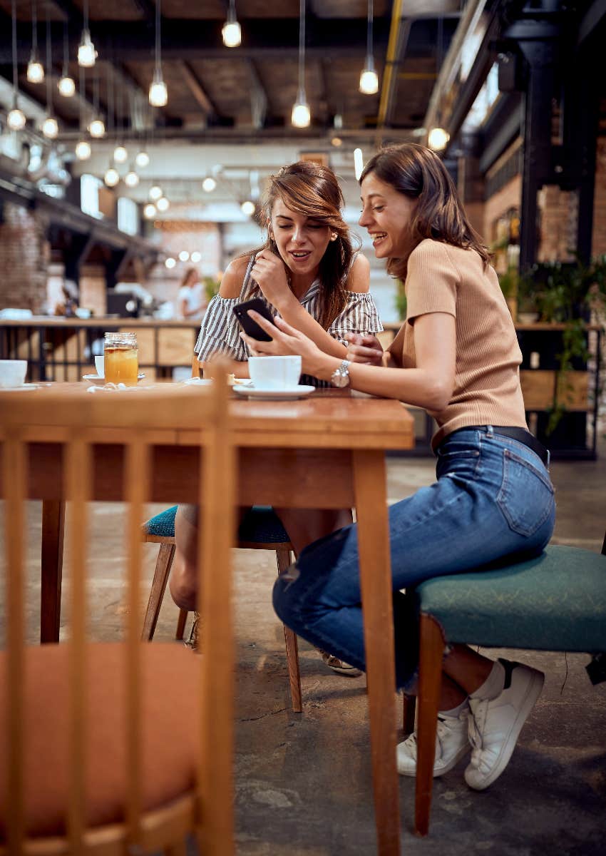 women hanging out and gossiping