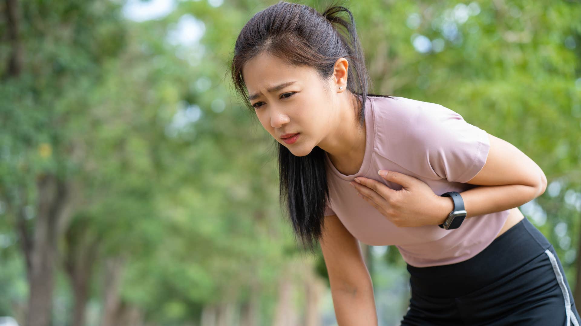 woman who thinks she's more chill than she actually is with increased heart rate