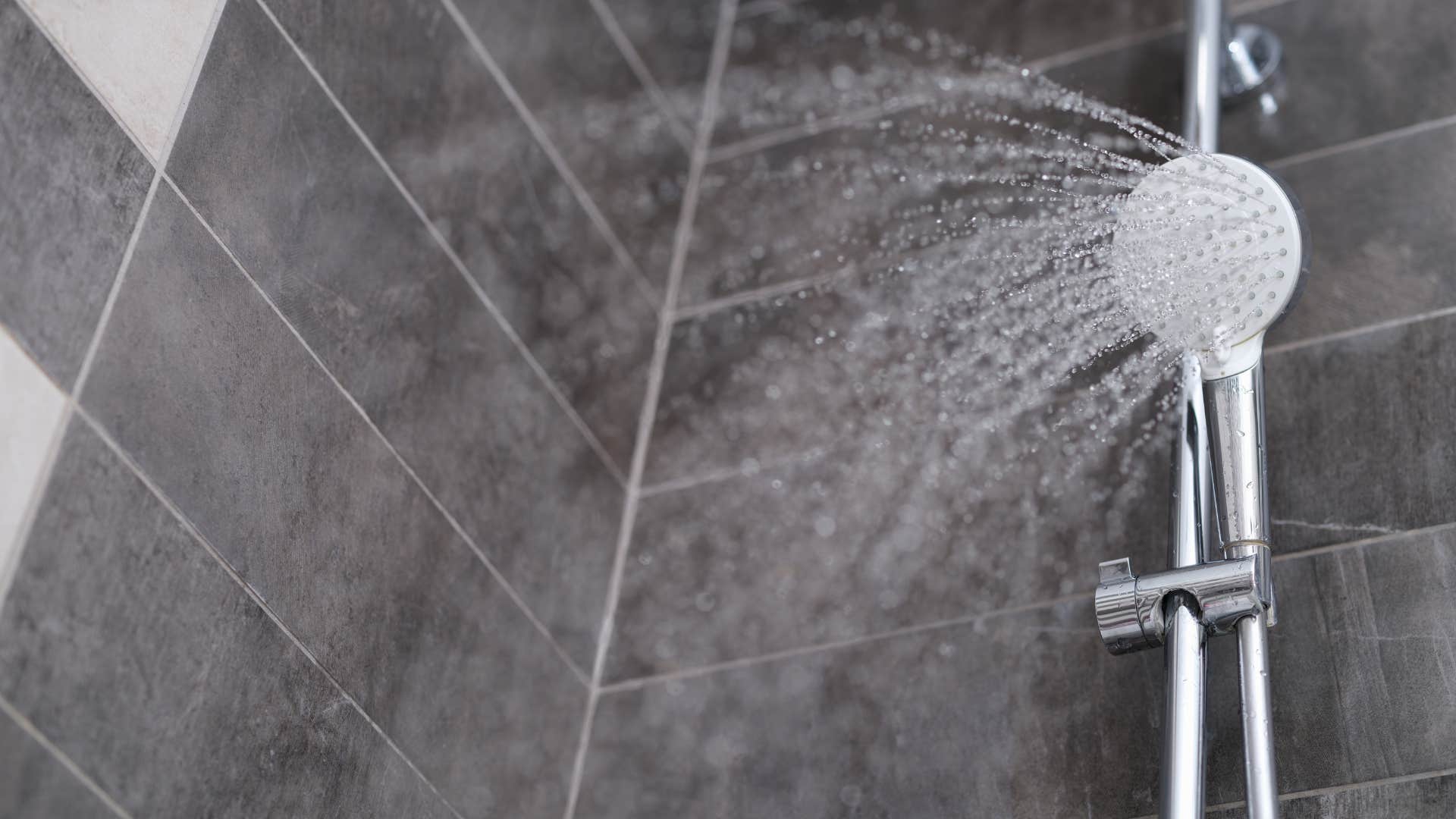 Cold shower to wake up happier