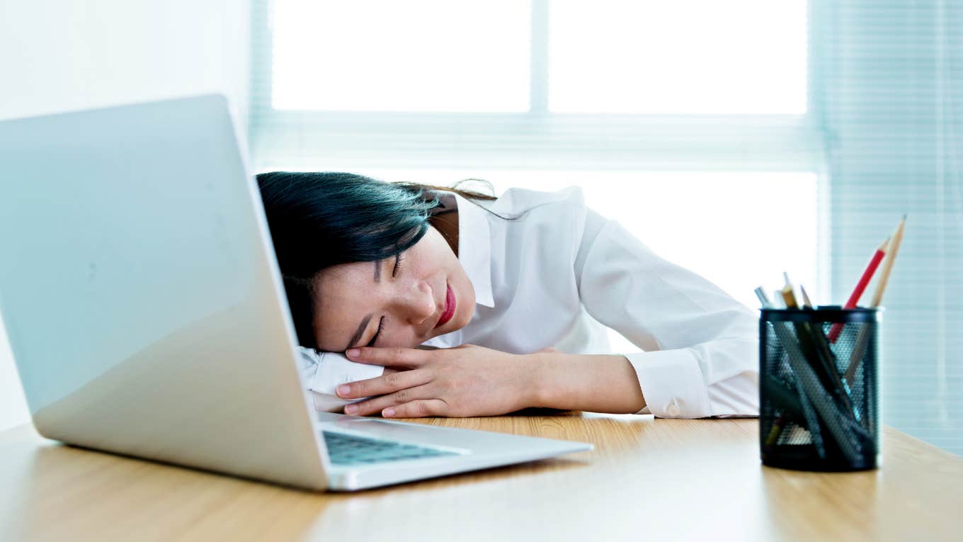 hours workday people not working hours workday people not working