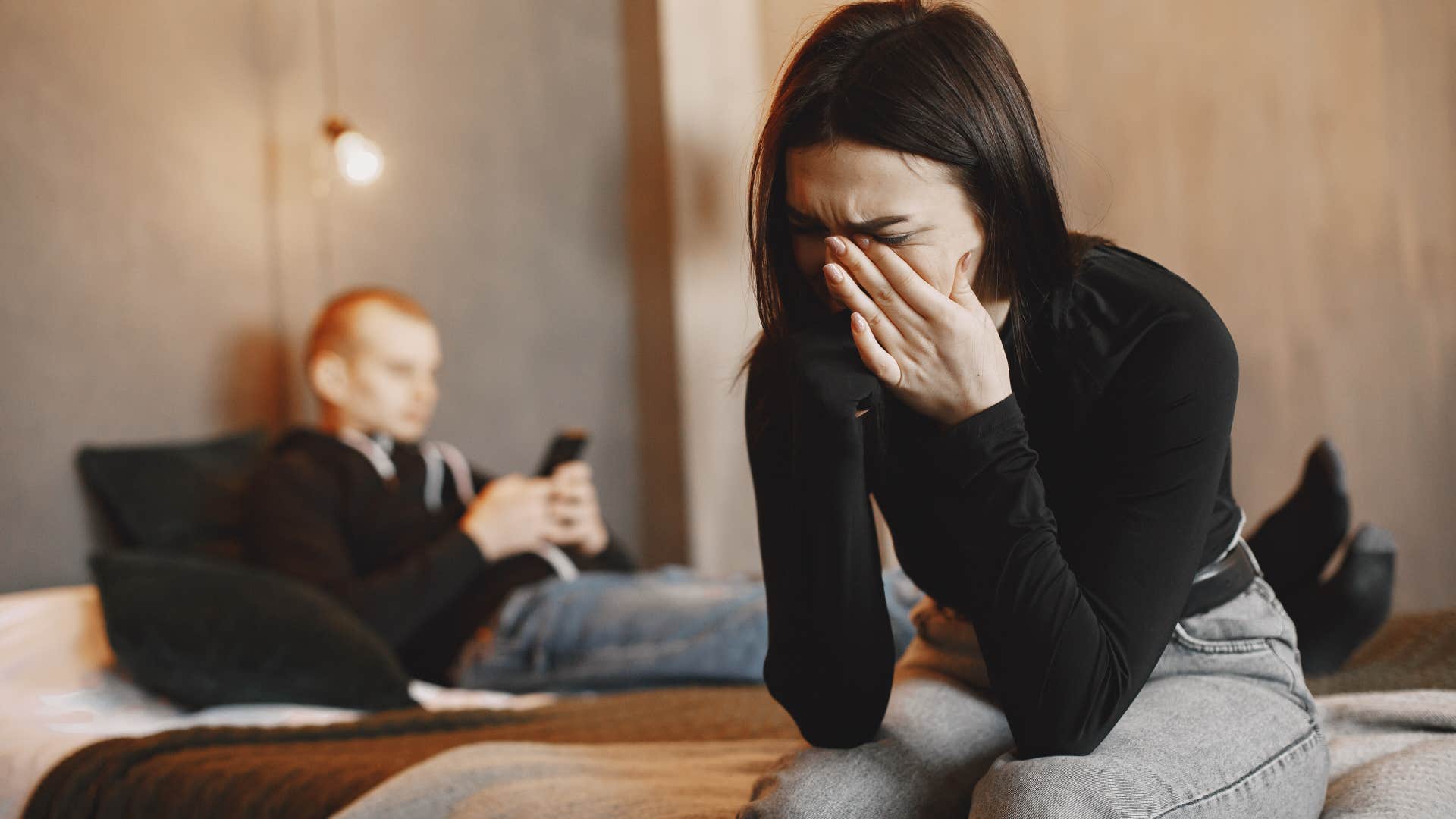 husbands who secretly feel trapped in marriage usually show a lack of interest at night