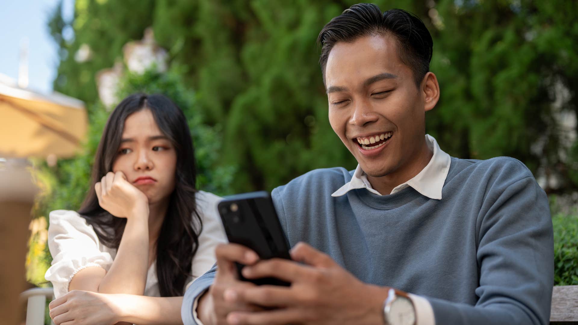 a woman imagines a life without her self absorbed boyfriend