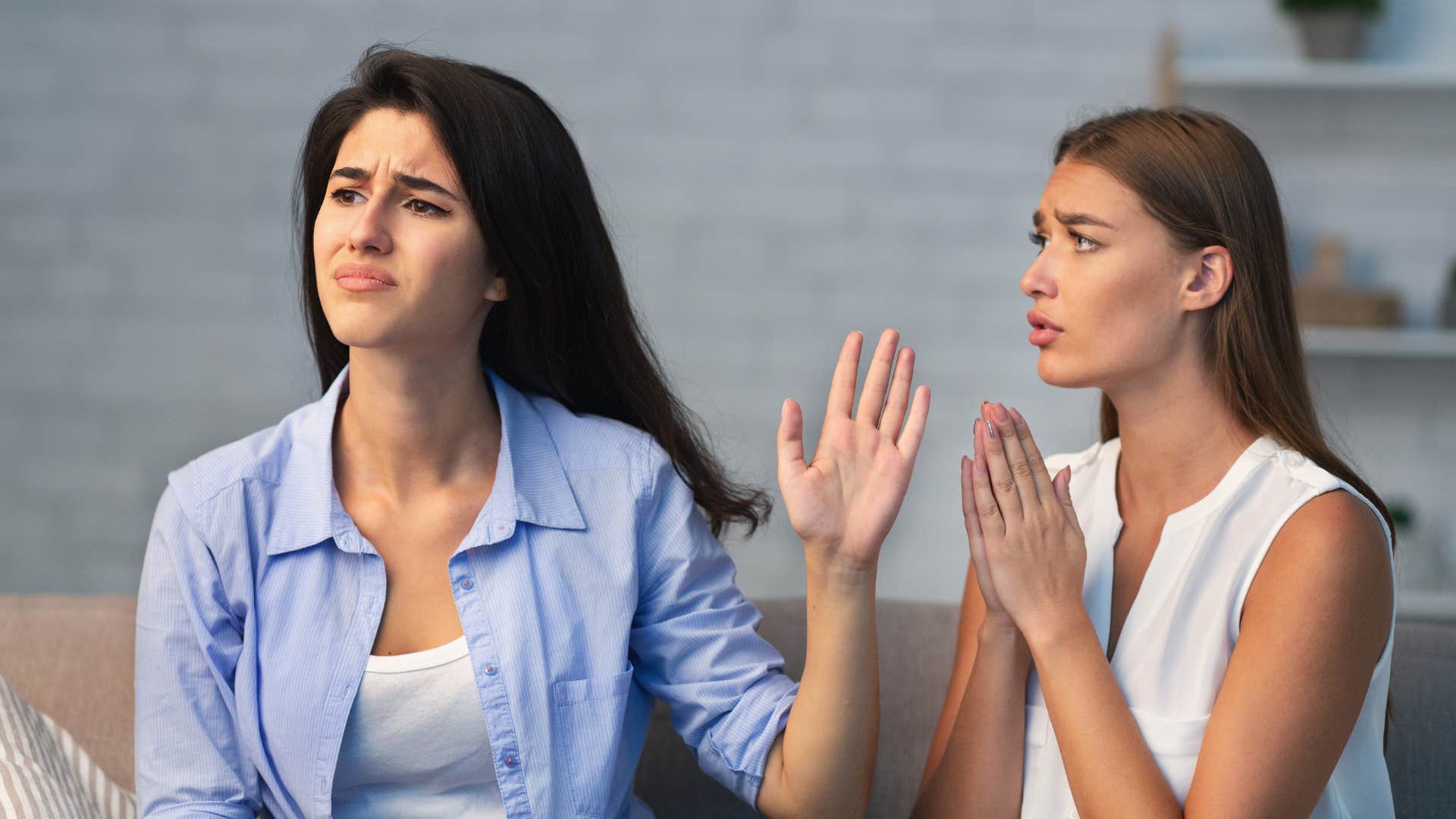 a friend promise to not break her friends trust again