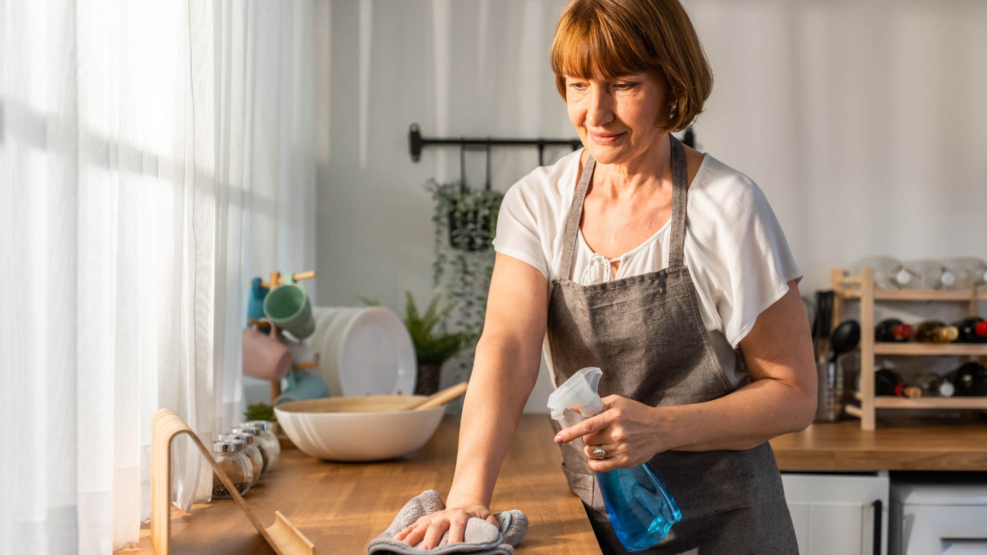 woman who wants to maintain a sense of clarity as she cleans
