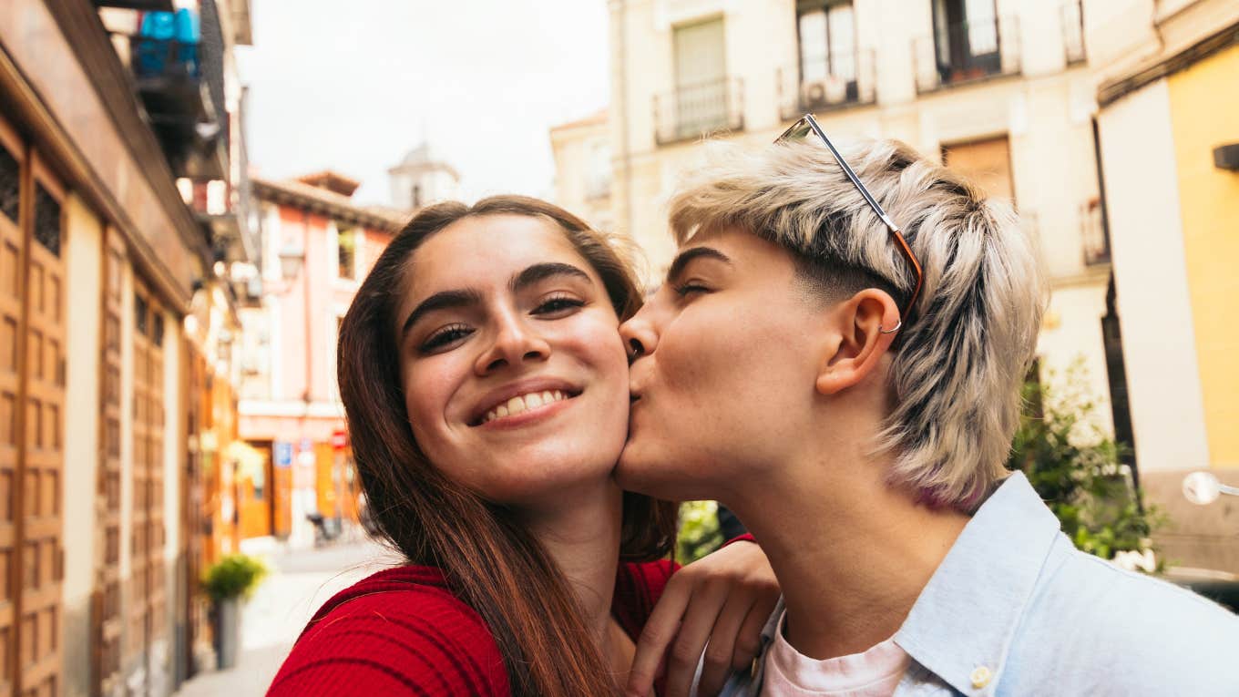 if a woman truly loves you from the depths of her soul she will do these things for you often if a woman truly loves you from the depths of her soul she will do these things for you often