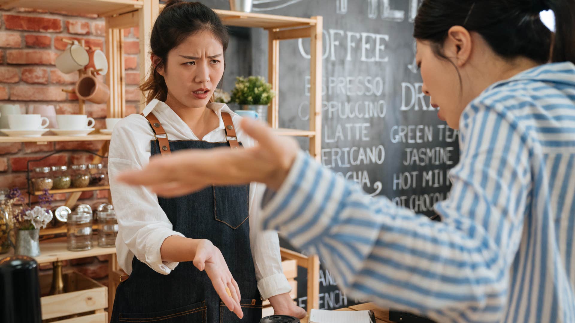 woman who's rude to service workers arguing