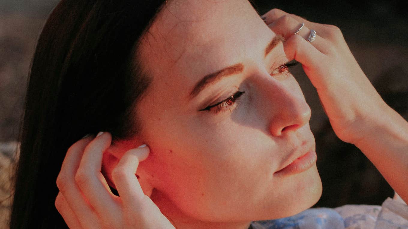 Times In Life When A Woman Will Show Her True Colors, According To Psychology Woman shows true colors.