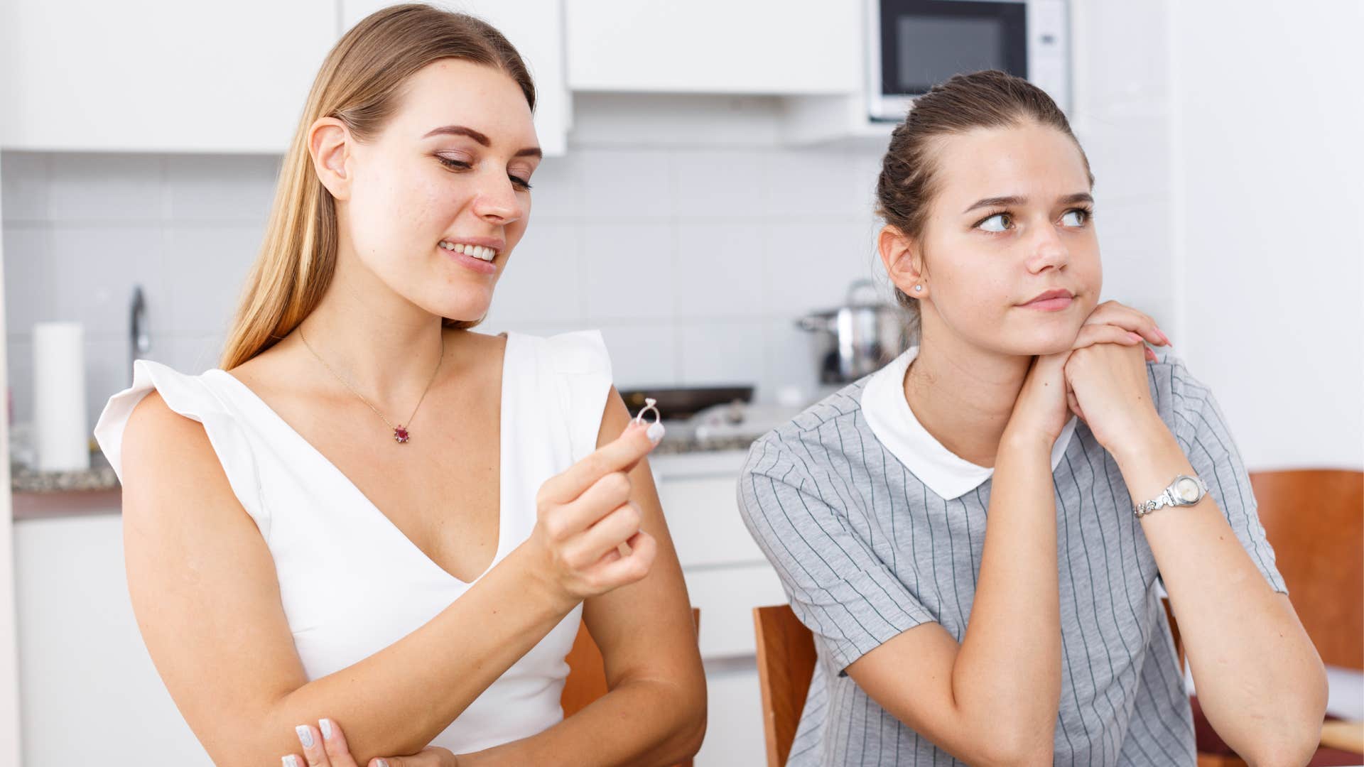 a wife tries to talk up her relationship to her friend but it is not the truth