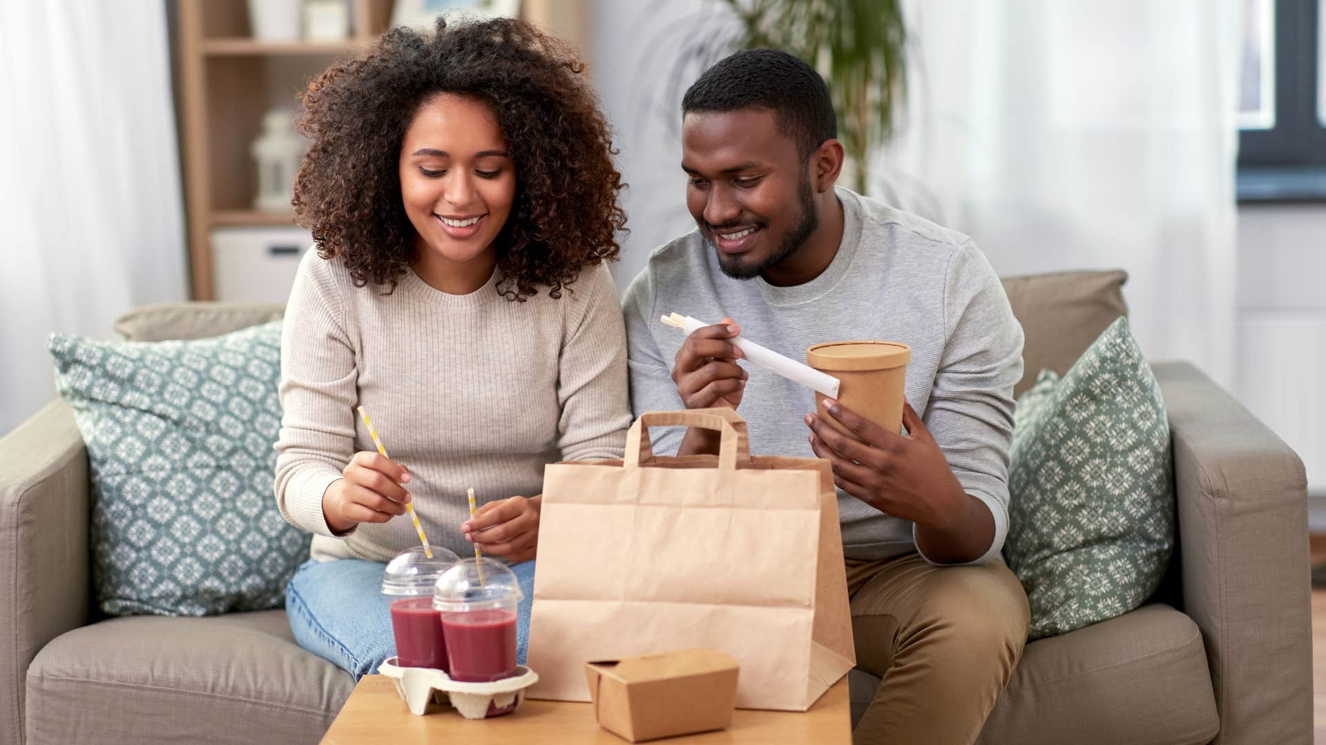 Couple are thankful to boost happiness