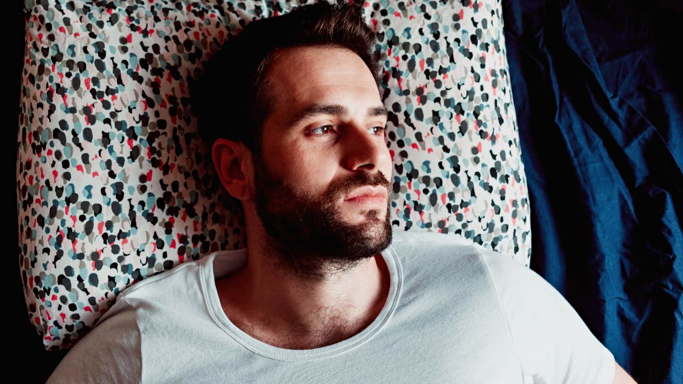 men who don't love their wives anymore do these things at bedtime