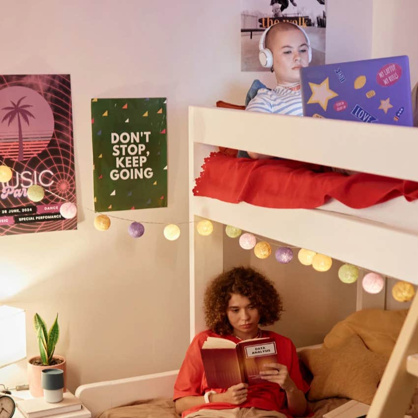Mom Charges Thousands Of Dollars To Decorate Dorm Rooms Started As A Fun Project