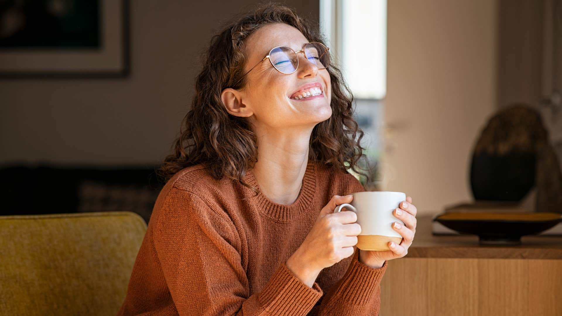 woman with the old-fashioned habit of being with herself in solitude