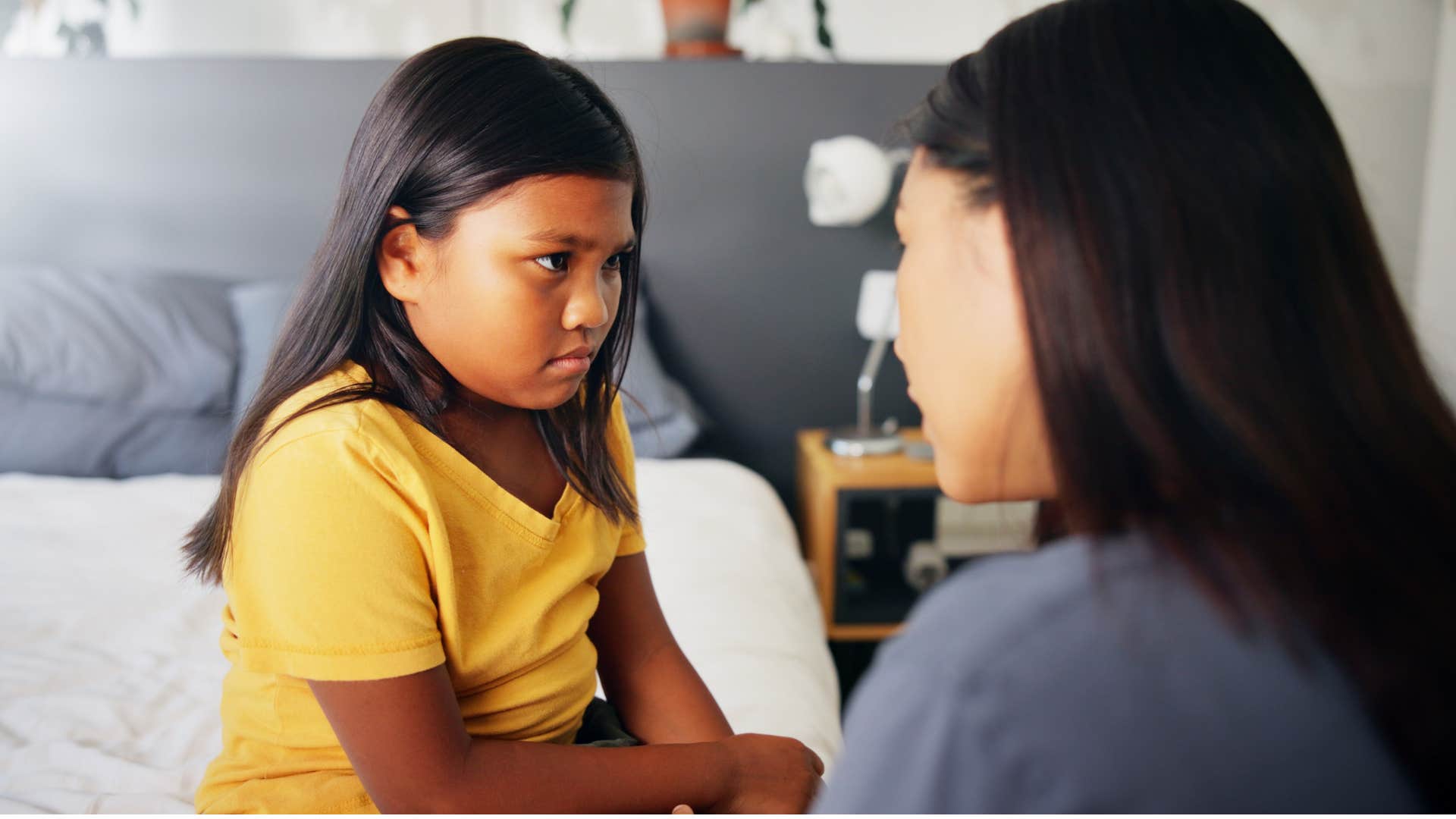 Parent helps kid put words to feelings