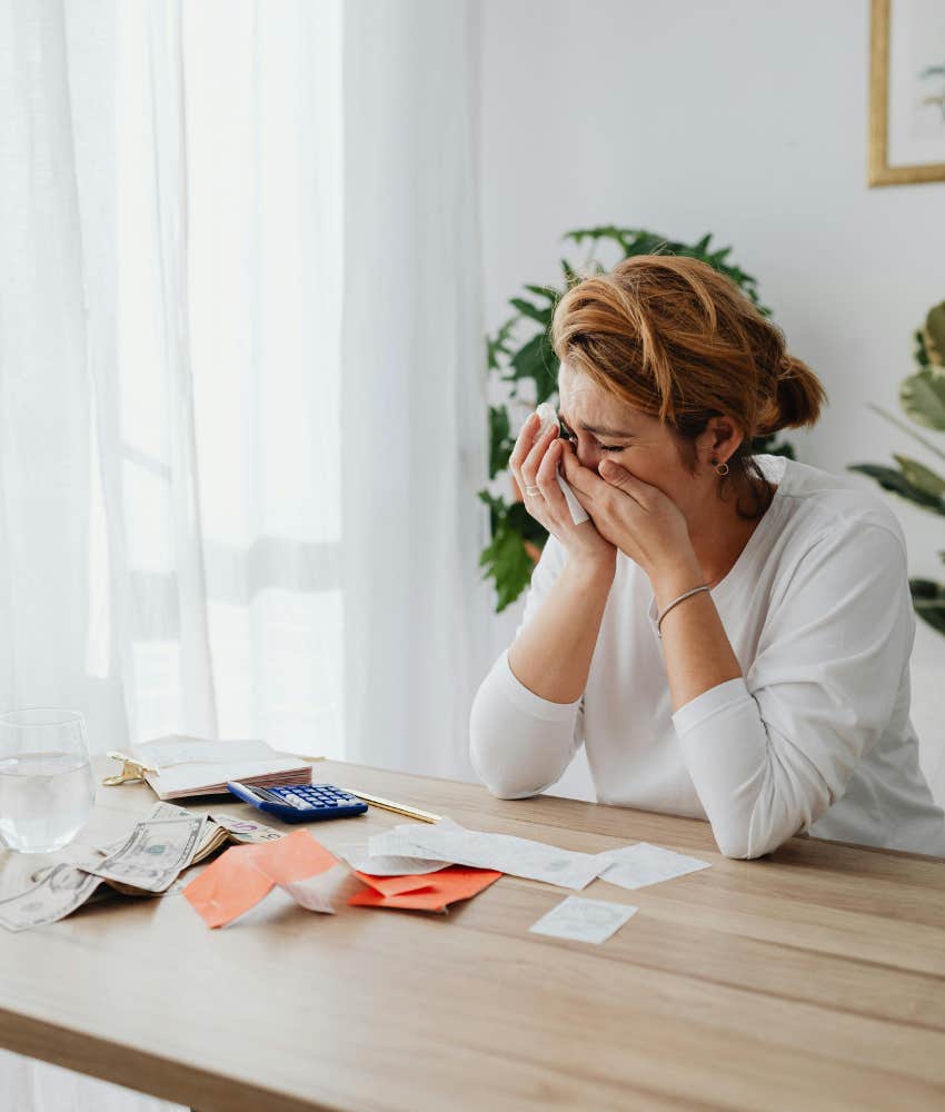 Parent who feels guilty because she needs to move in with her adult son for financial reasons