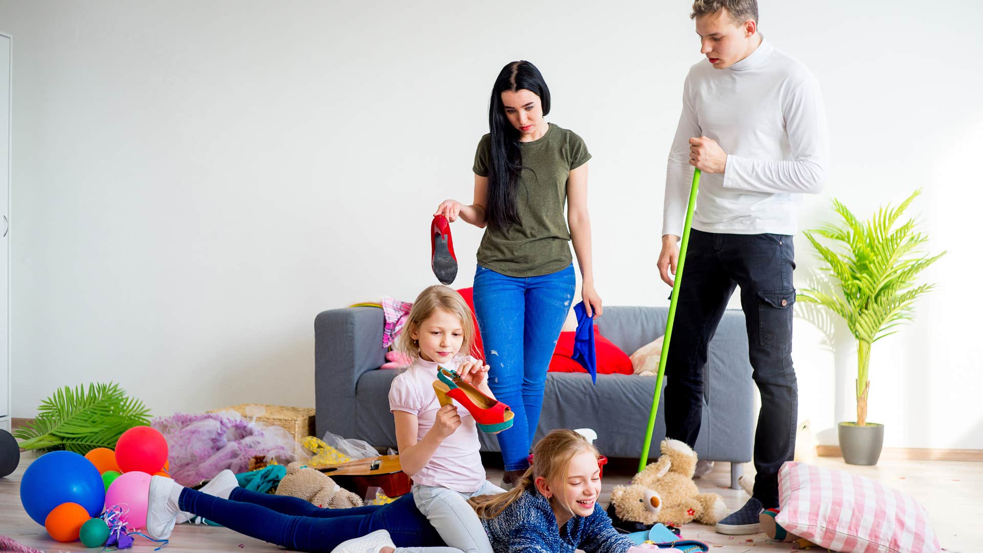 parents who raise truly independent kids always do these things, they model problem-solving out loud