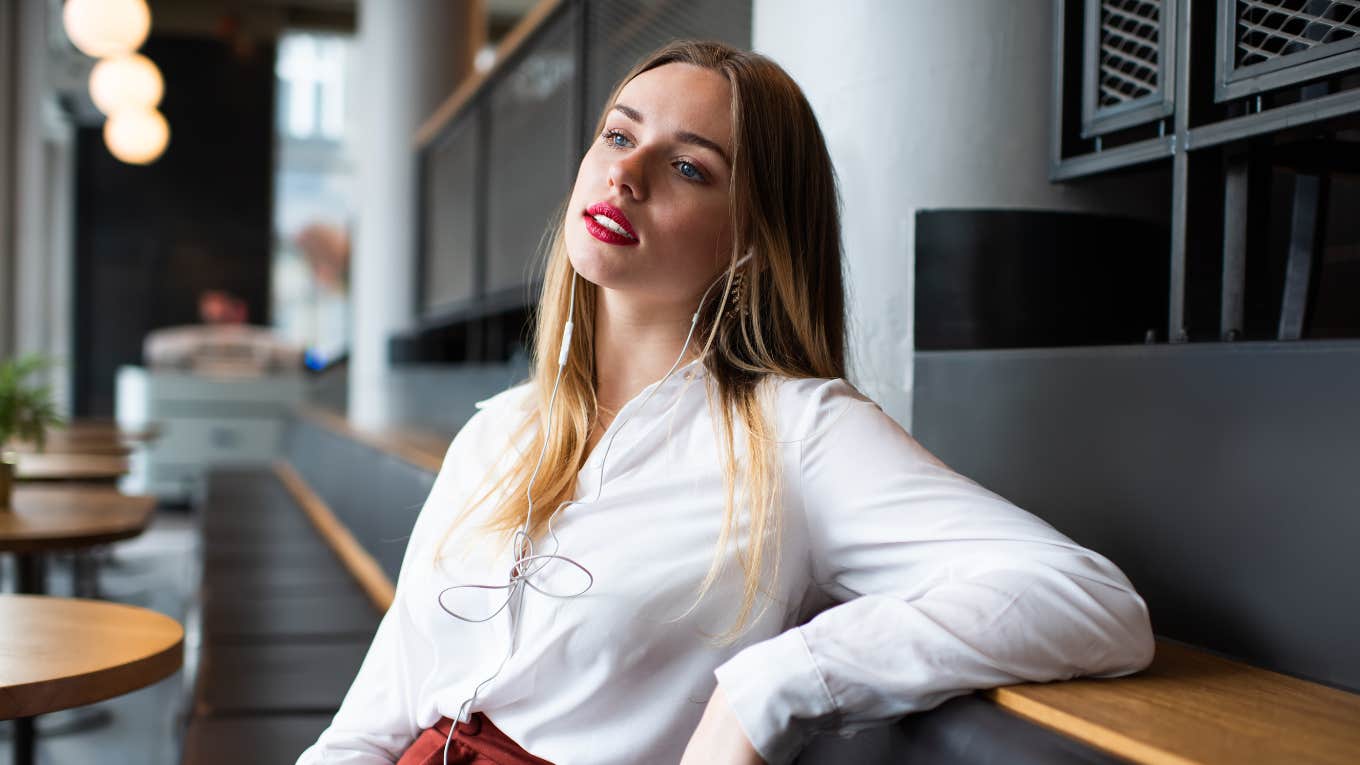 people can tell you're unhappy at your job if you say these things in meetings people can tell you're unhappy at your job if you say these things in meetings