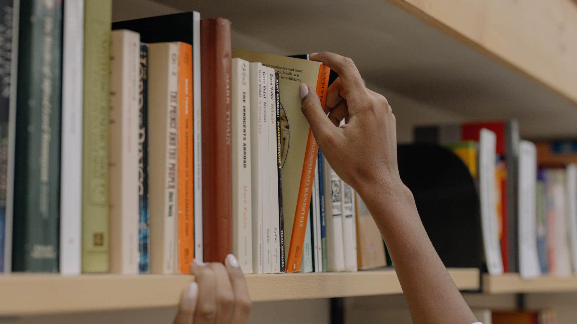 People can tell you're highly intelligent if these things are in your home shelves filled with books
