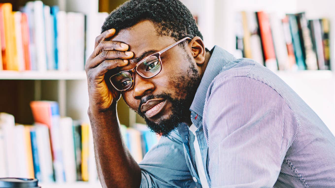 Things People With High Anxiety Who Constantly Overthink Do Without Even Realizing It Man with high anxiety constantly overthinking.