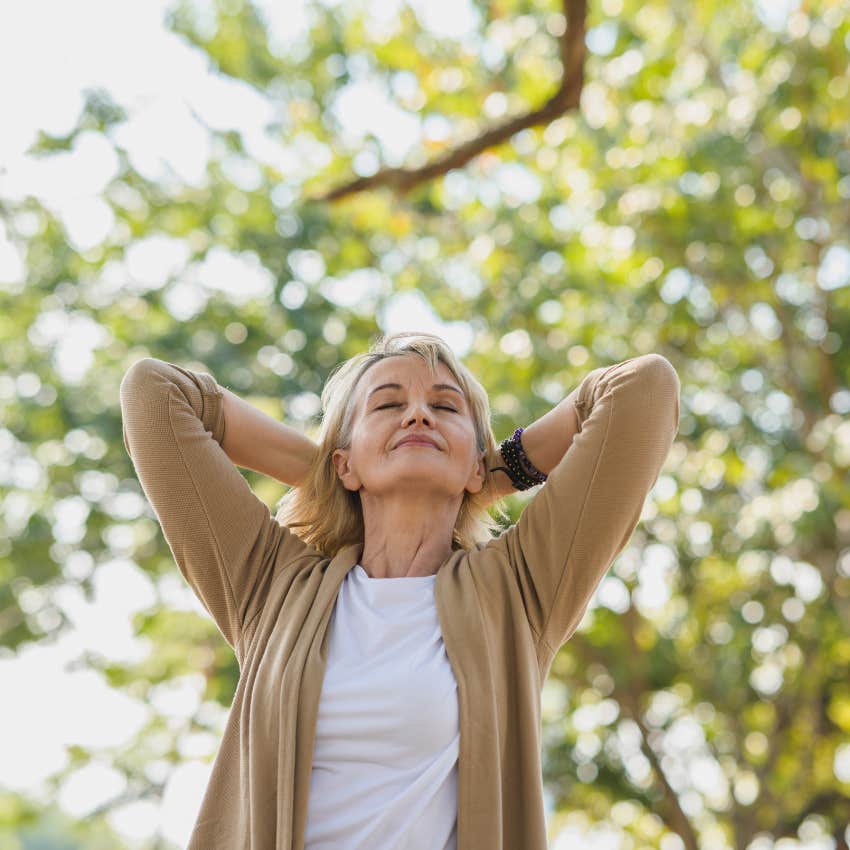 woman who is living her best life by being present