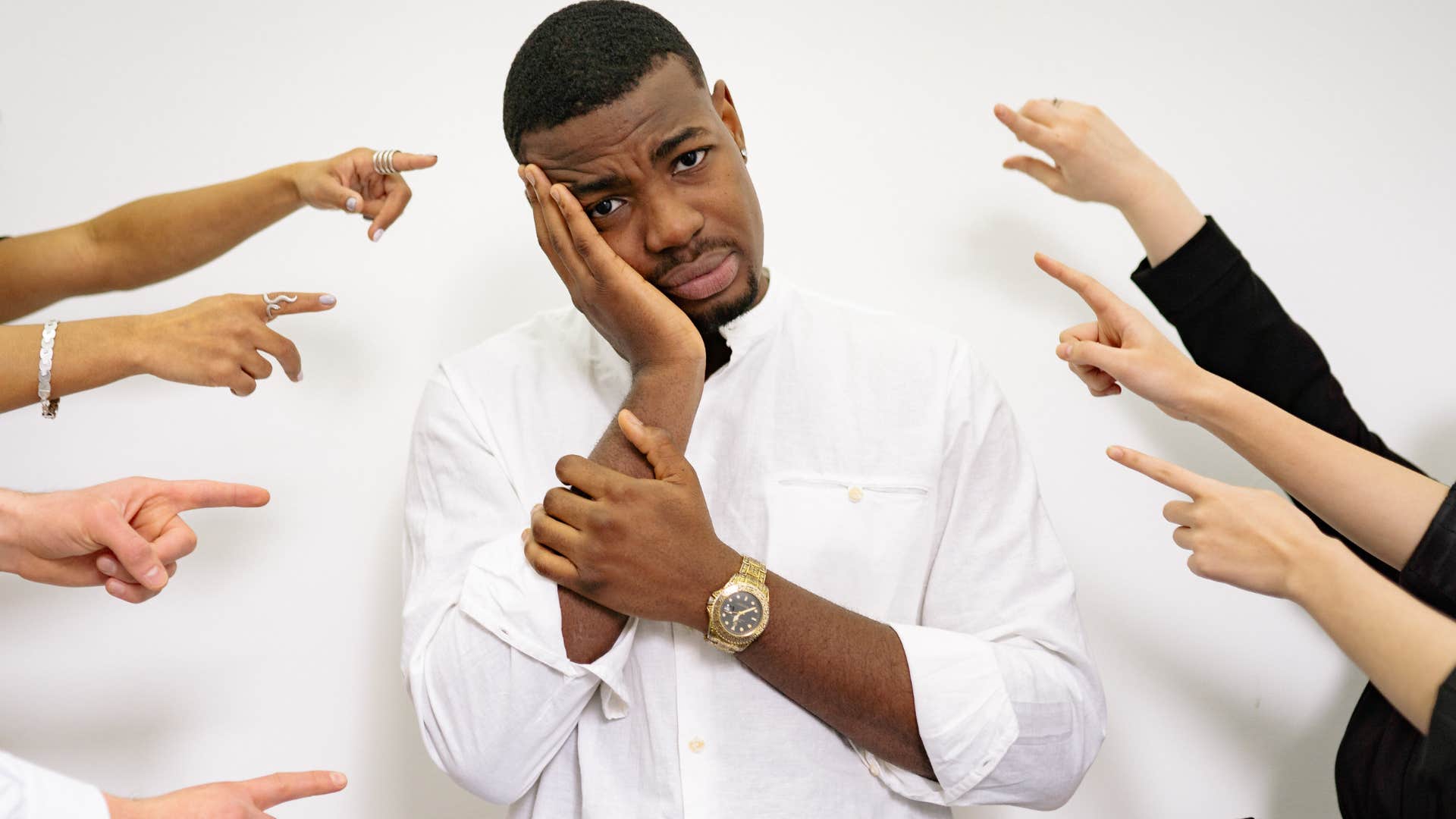 people who always feel drained after social events usually have these habits accepting loads of criticism