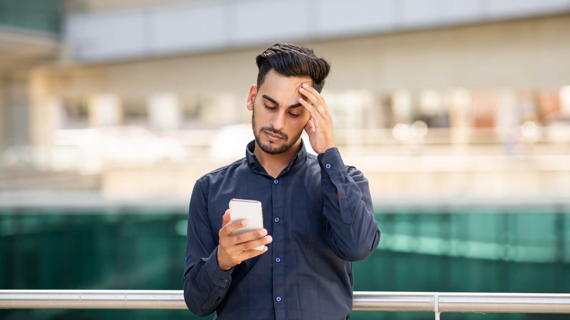 people who always feel drained after social events usually have these habits doomscrolling