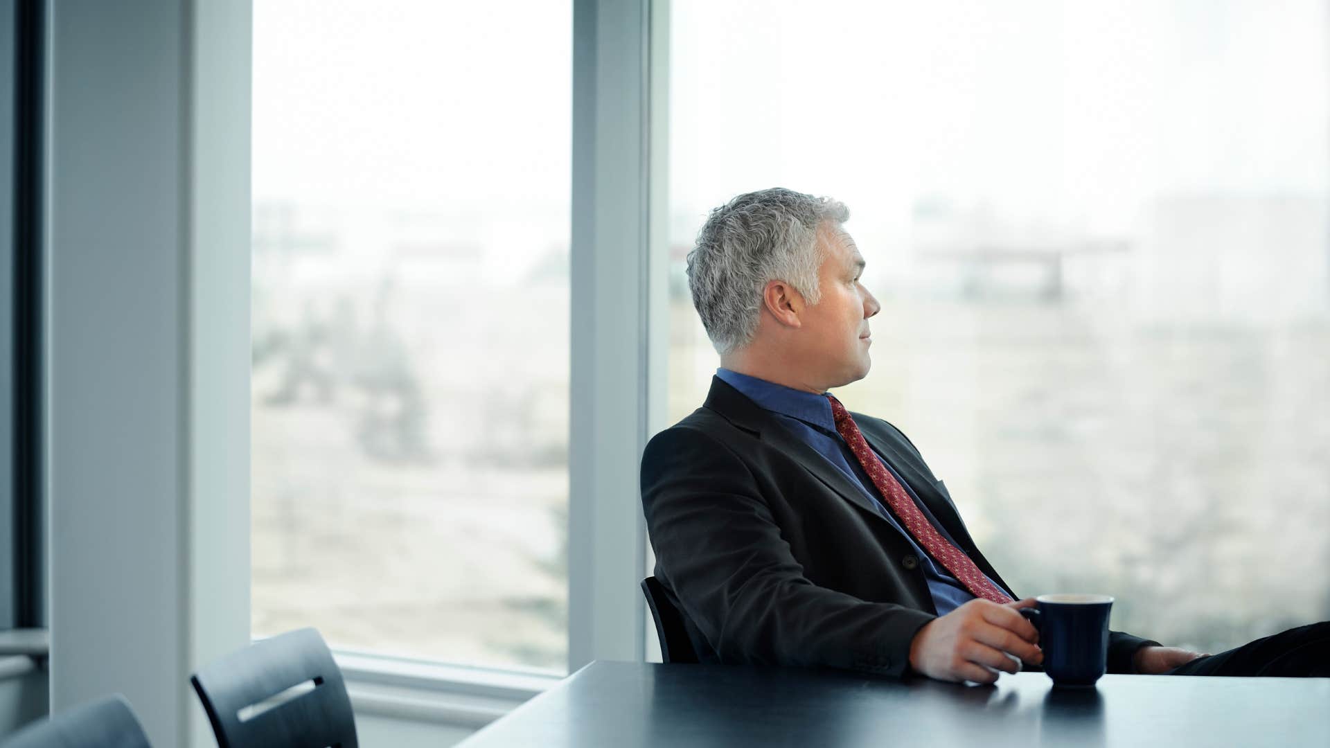 people who are secretly miserable at work often do these things on the clock being a loner