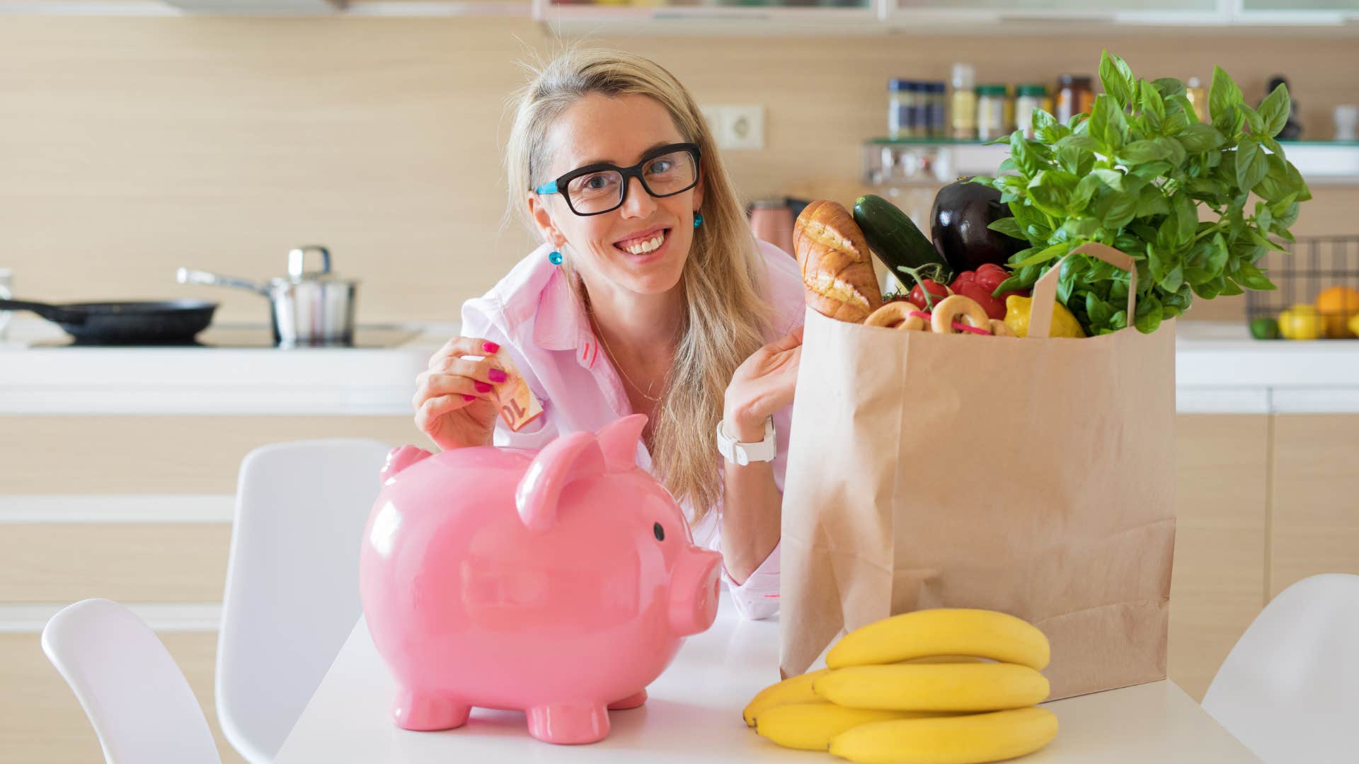 people who eat the same thing every single day usually have these reasons, Thrifty habits