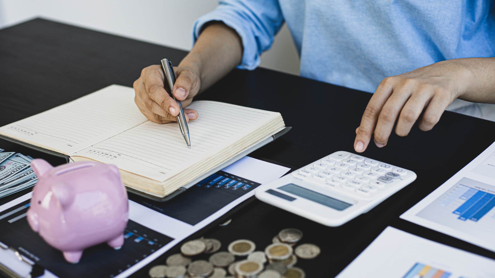 People who secretly have plenty of money usually amp up their 401k