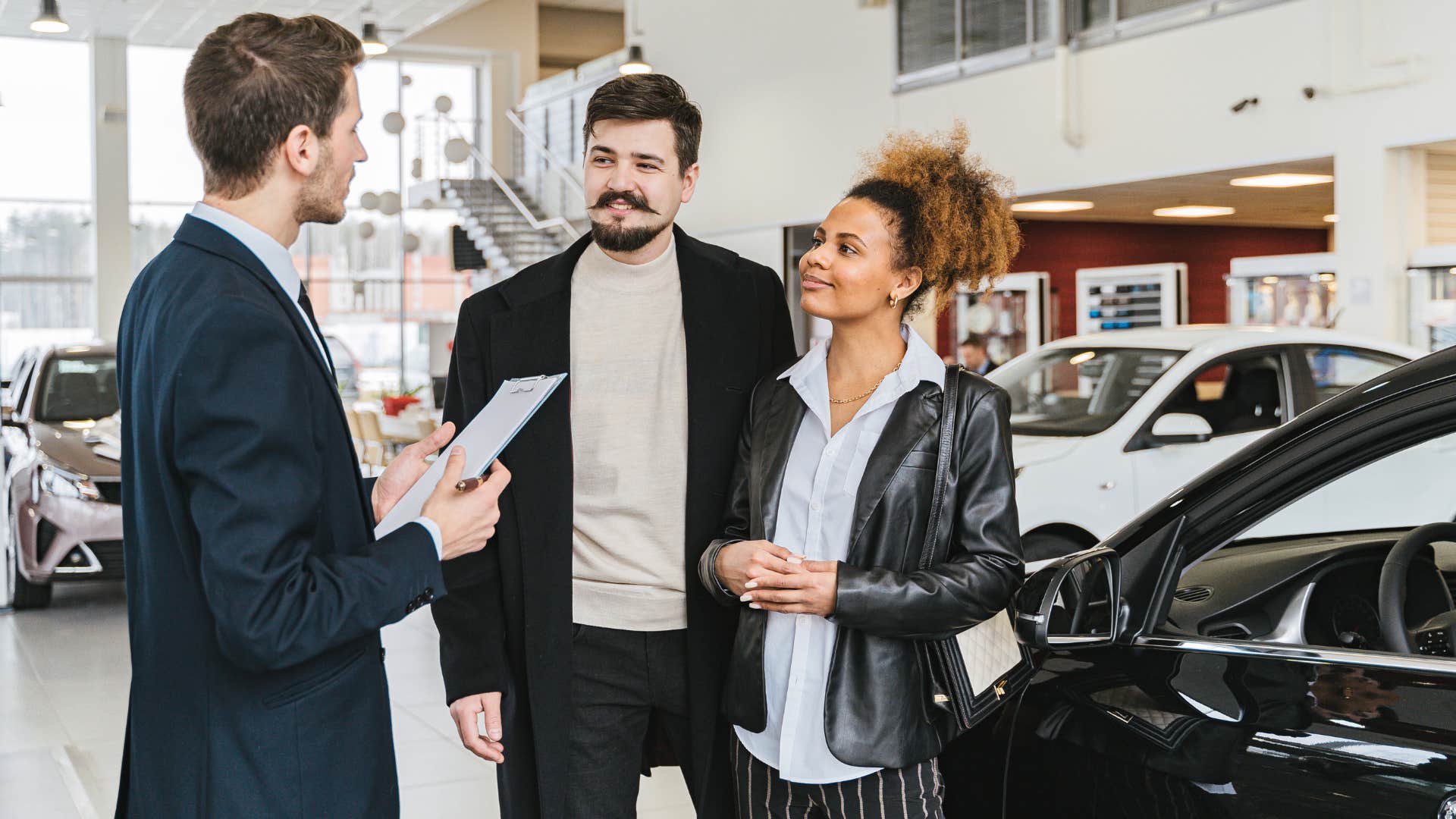 People who secretly have plenty of money usually impervious to sales pitches
