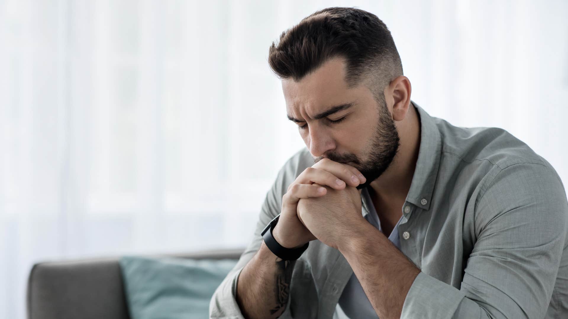 people who secretly regret their life choices often have these habits they speak in absolutes about their future