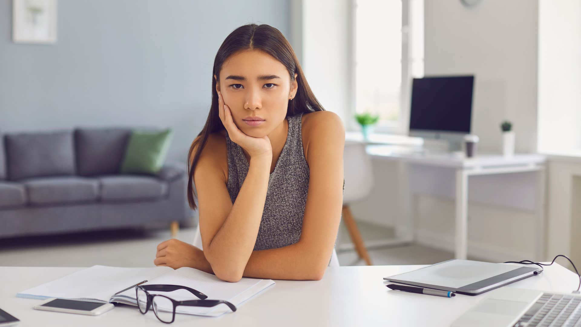 people who wish they’d chosen a different career usually have these daily thoughts, 'I’d be happier doing something else'
