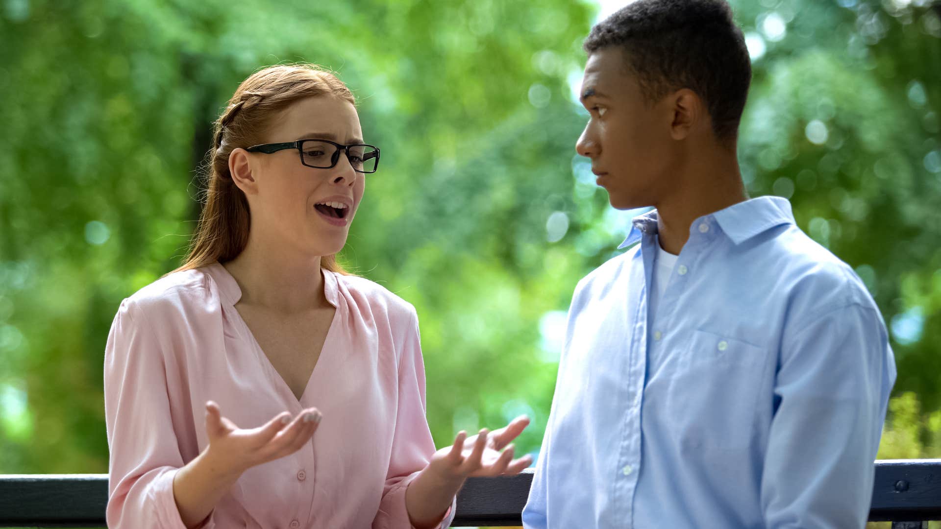 Woman ignoring people's advice and complaining to a friend.