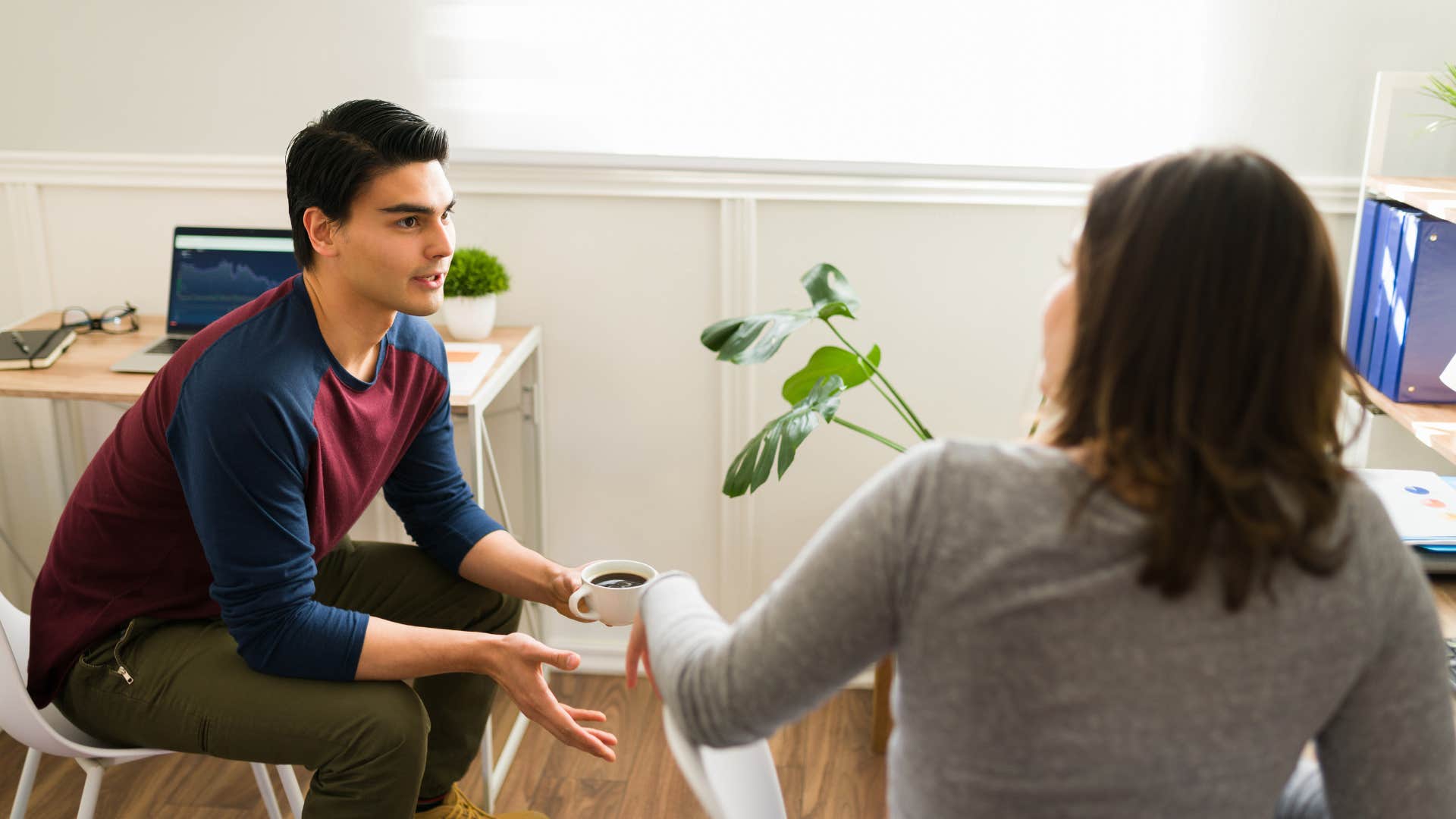 these are phrases Gen Z says at work that come off way worse than they think, ‘Nobody told me!’