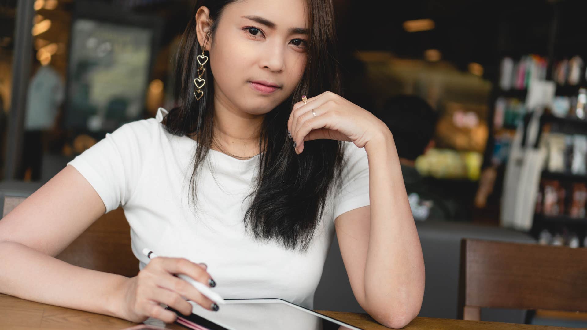 smart people say You do you when they're silently judging someone 