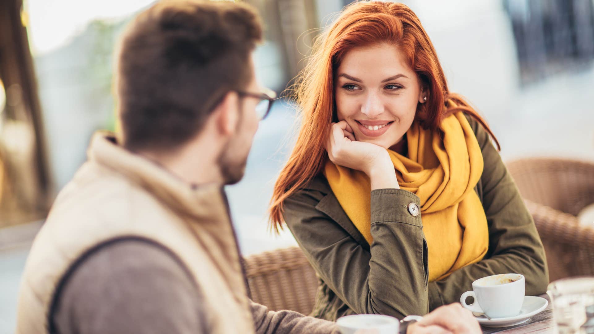 woman who is objectively attractive revealing funny flaw