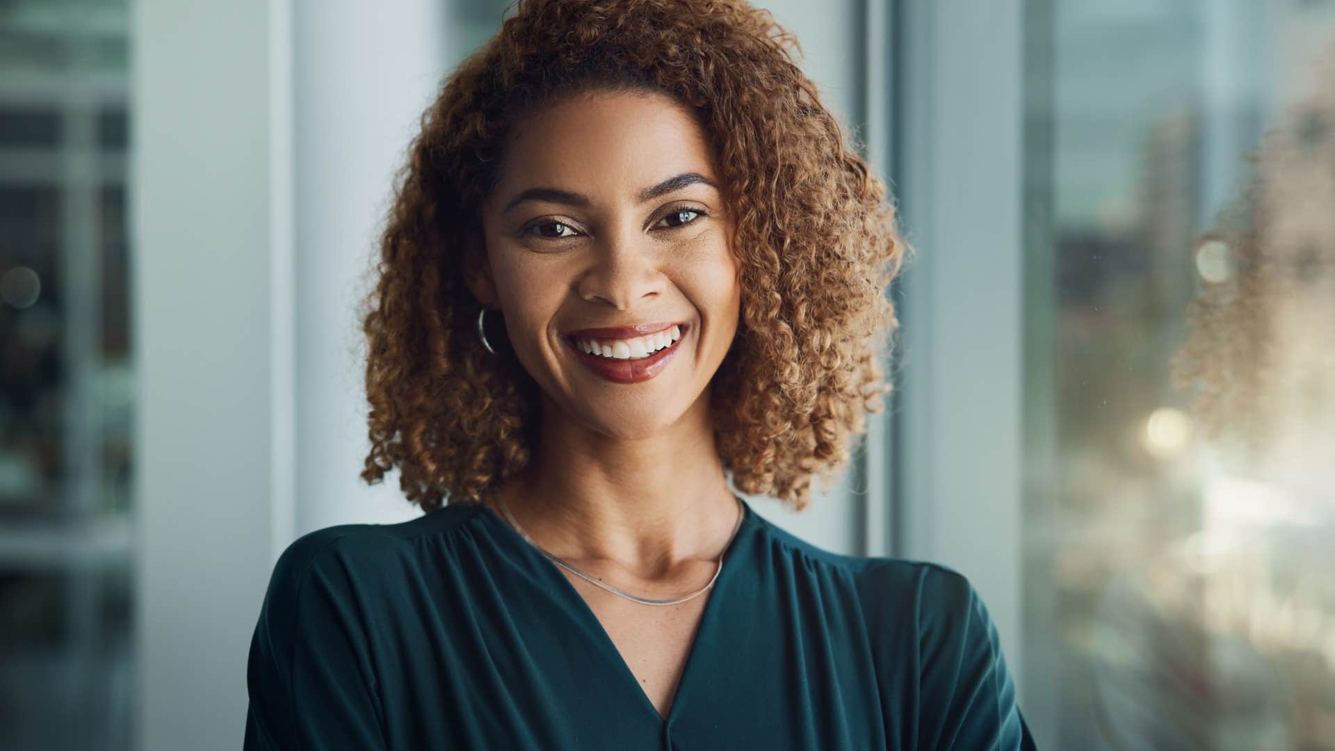 woman making the shift to be more attractive by being present