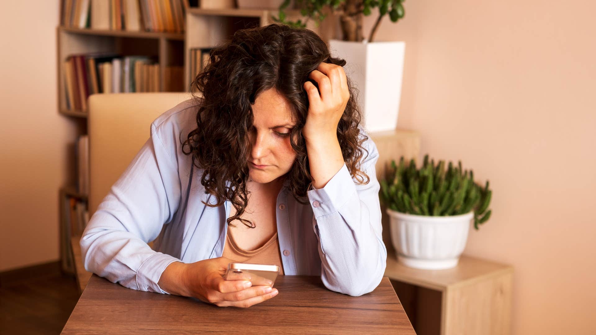 person has a habit of slouching that tells other people everything they need to know about them