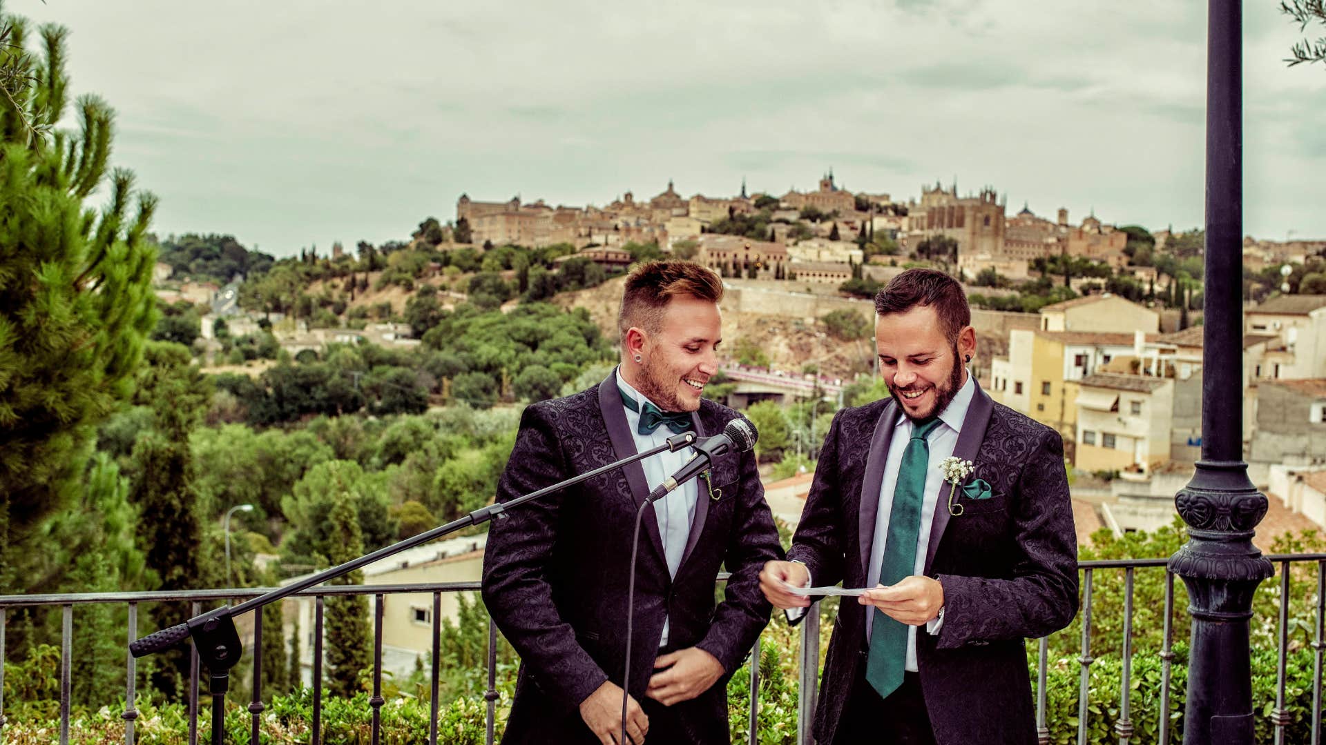 man who would never be caught bring up their faults during wedding toast