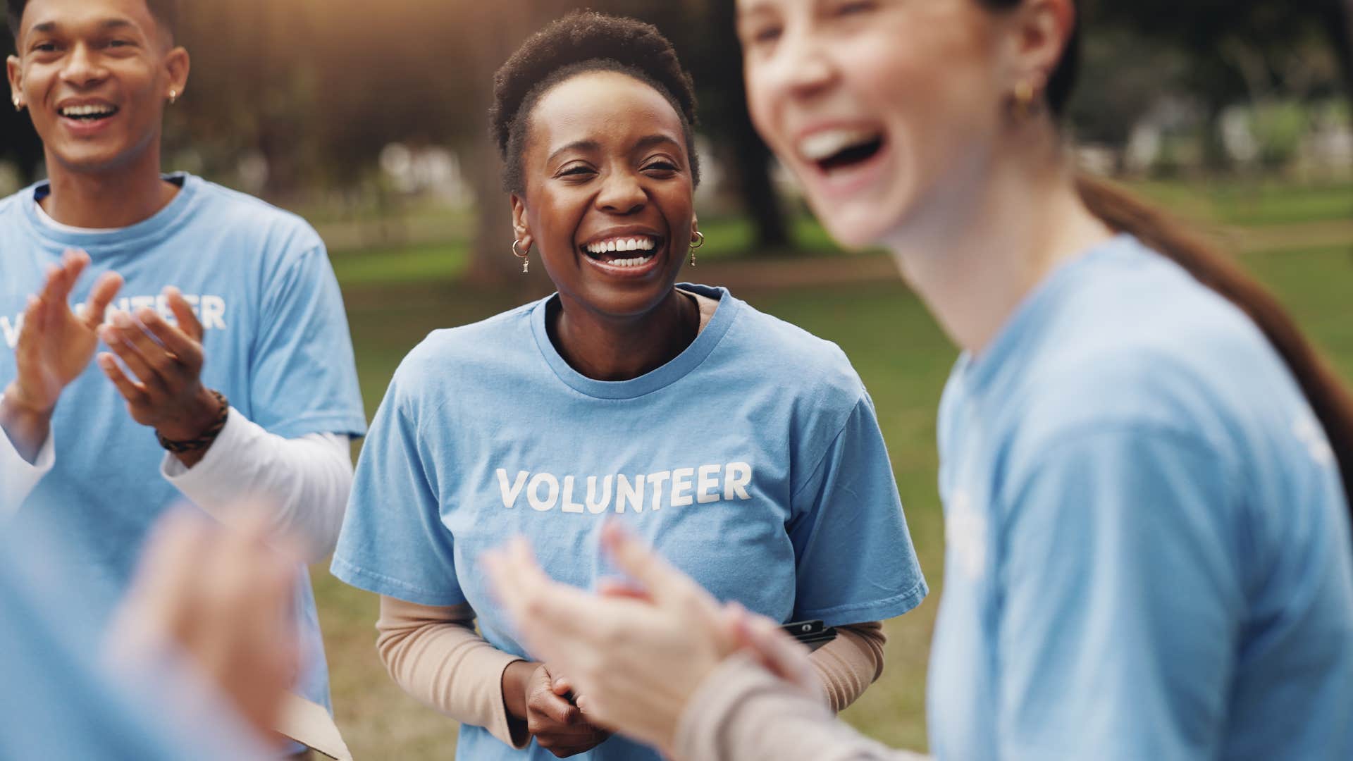 Well-adjusted people helping others