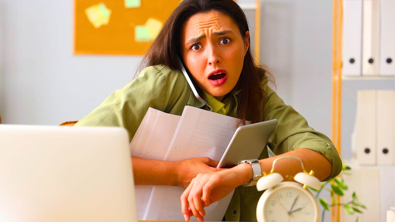 Time-Consuming Habits People Who Are Always Late Can't Seem To Quit
